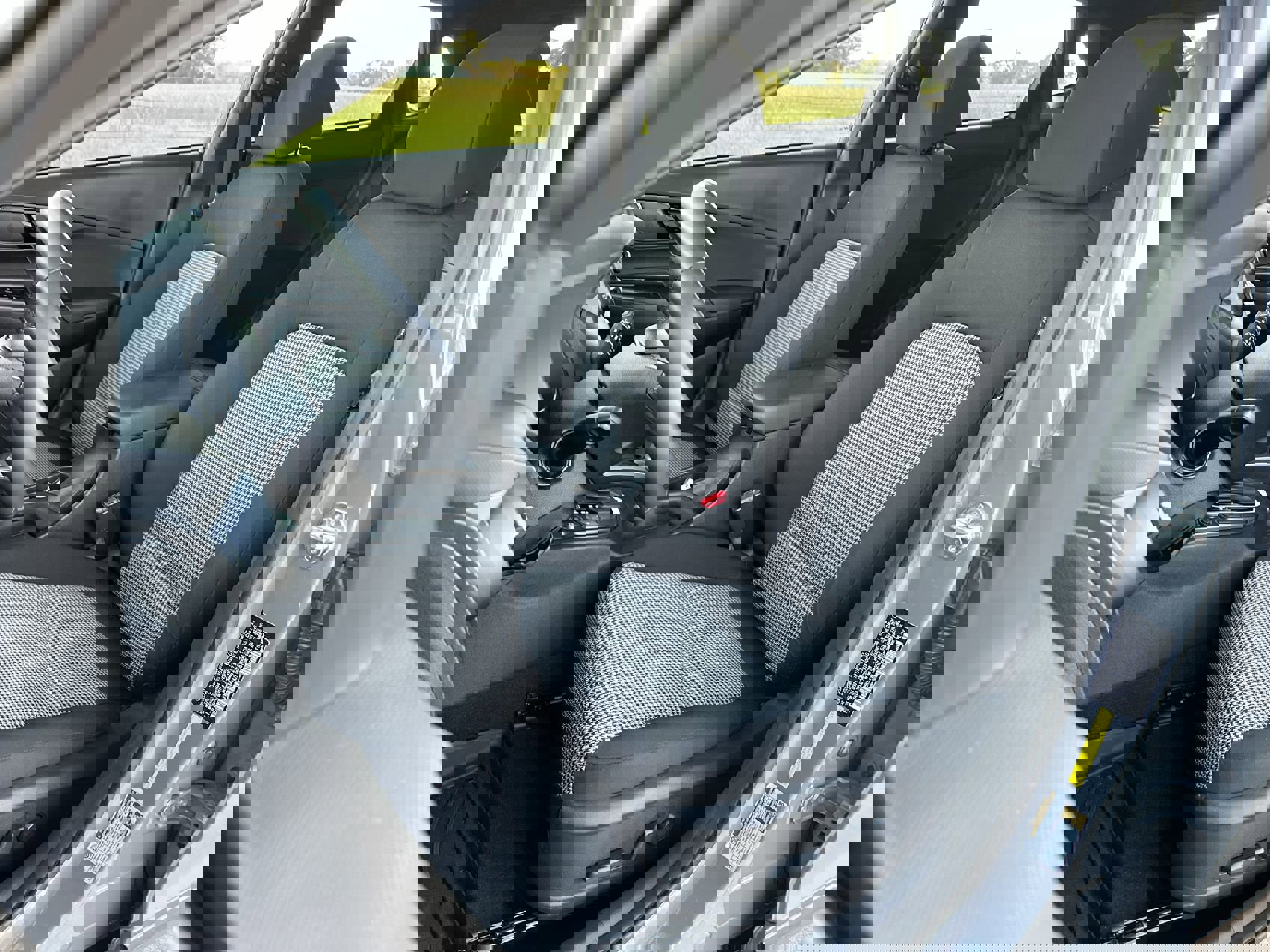 2021 Hyundai Kona SEL Plus photo 10