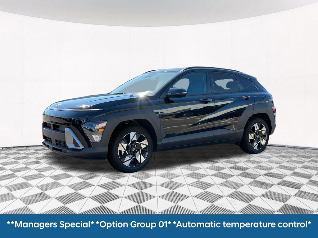 2025 Hyundai Kona SEL photo 2
