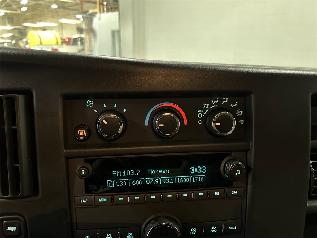 2025 Chevrolet Express Cargo 2500 photo 12