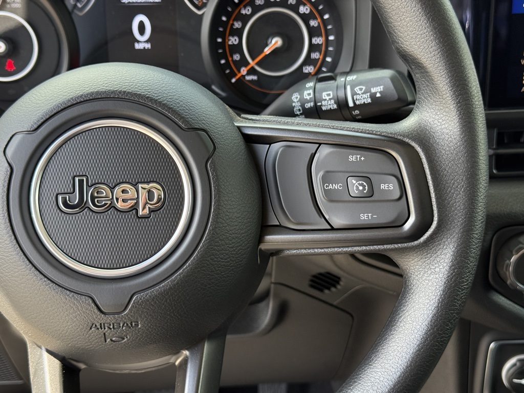 2025 Jeep Wrangler Sport photo 14