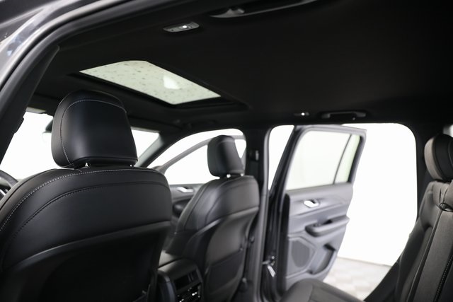 2025 Jeep Grand Cherokee Altitude X photo 17