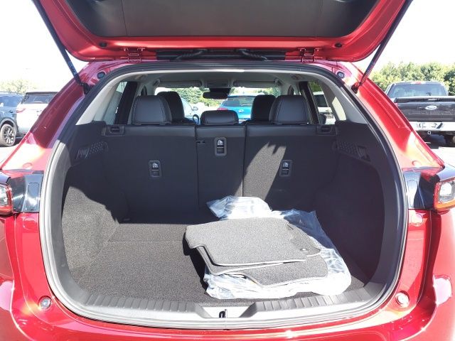 2025 Mazda CX-5 2.5 Select photo 19