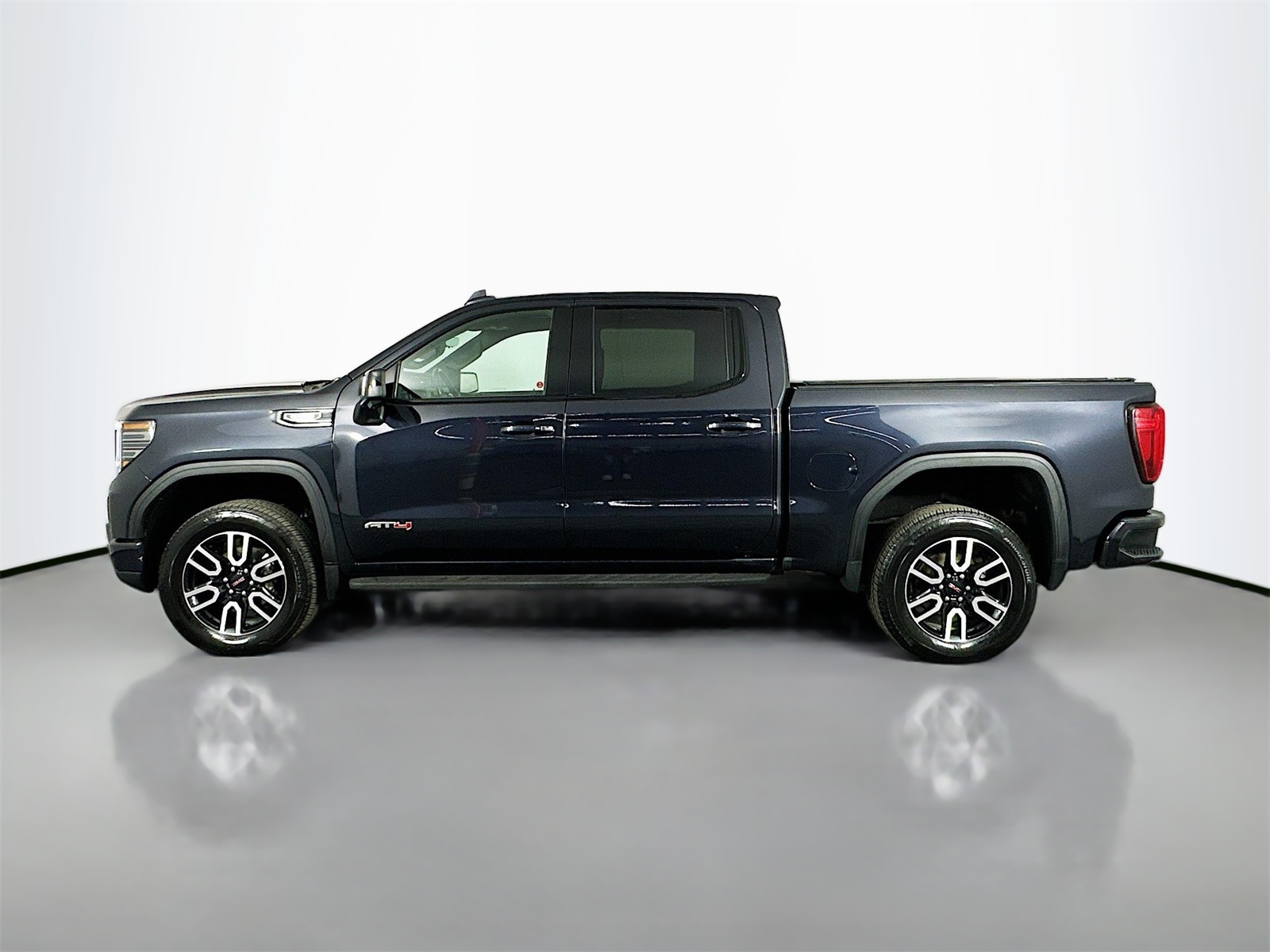 2023 Gmc Sierra 1500 AT4 photo 3