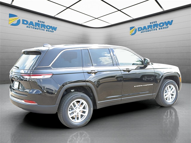 2025 Jeep Grand Cherokee Laredo X photo 3