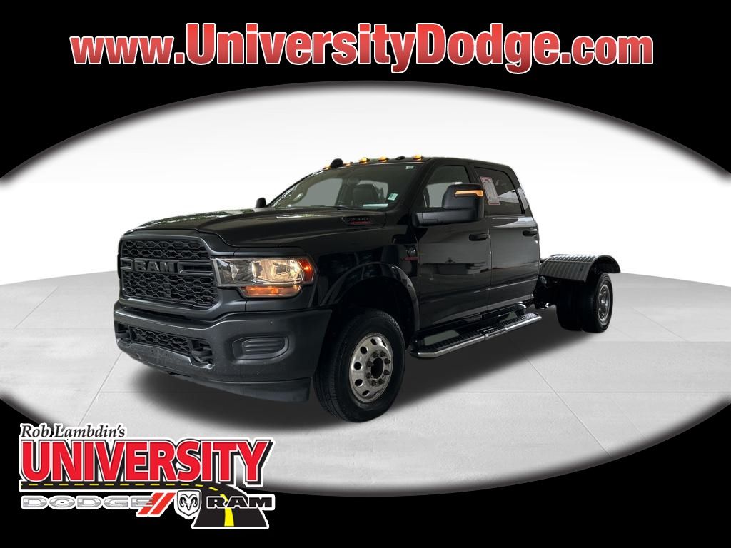 2023 RAM Ram 3500 Chassis Cab Tradesman's photo