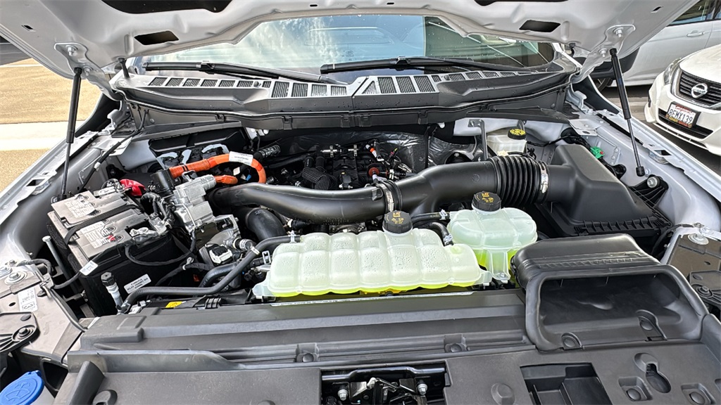 2024 Ford F-150 XLT photo 23