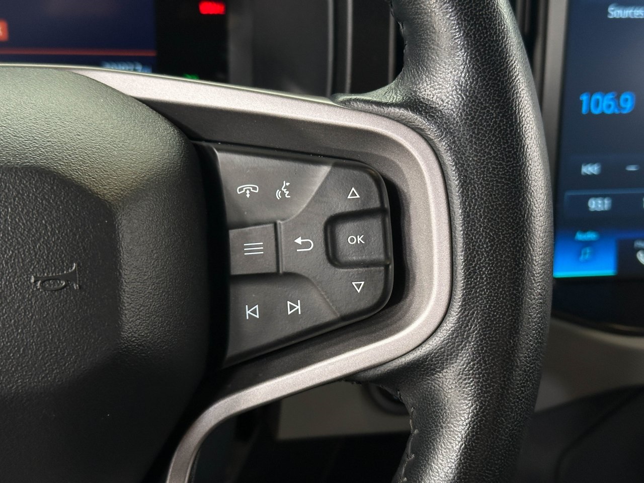 2022 Ford Bronco Badlands photo 28