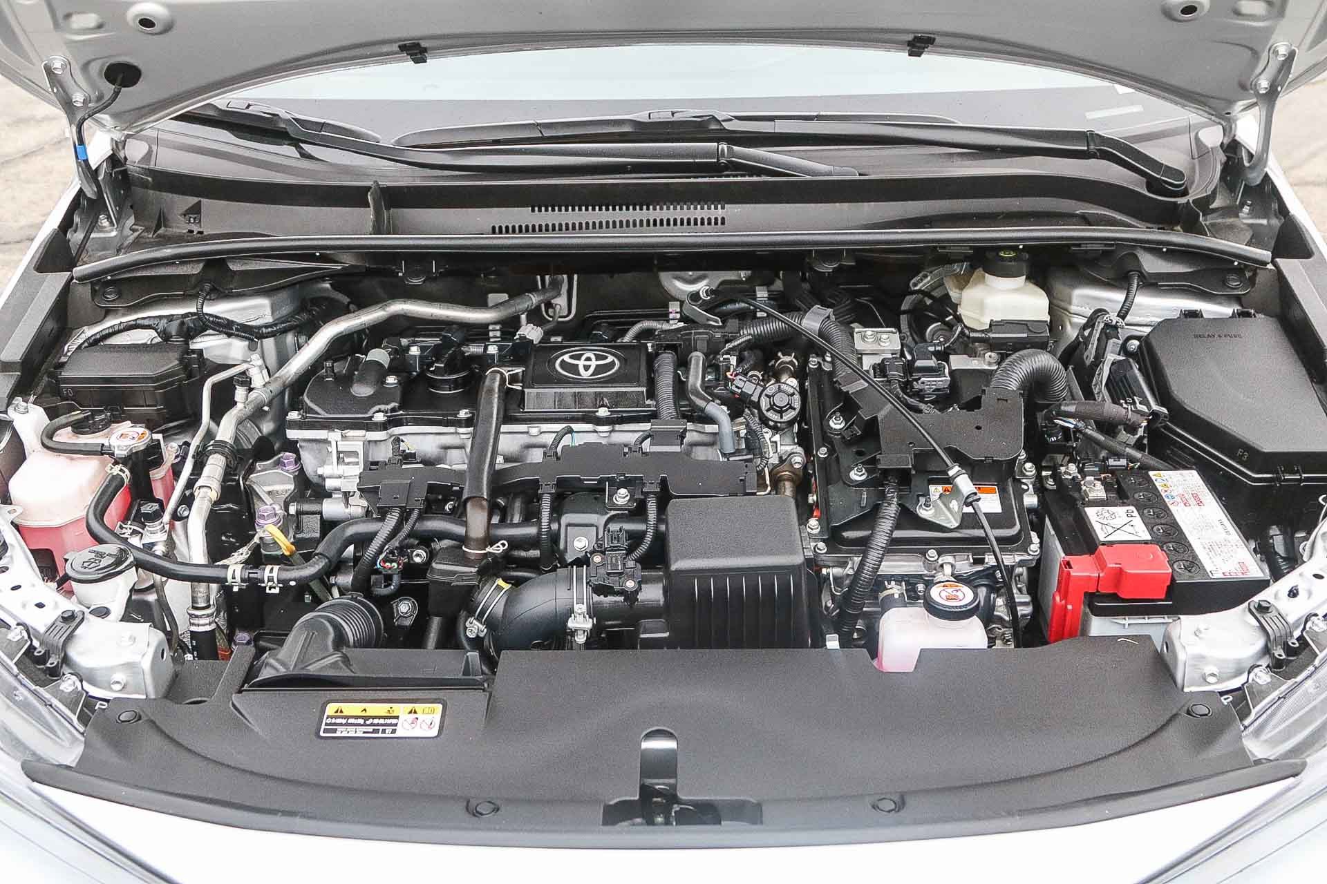 2025 Toyota Corolla Hybrid LE photo 26