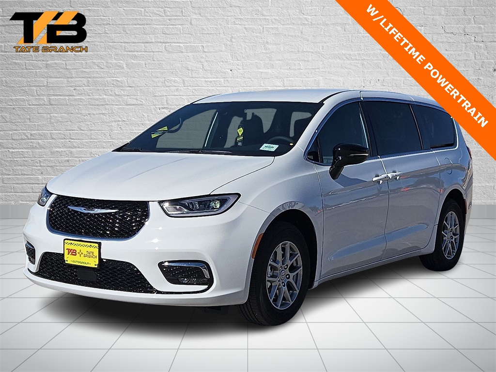 2026 Chrysler Pacifica Select's photo