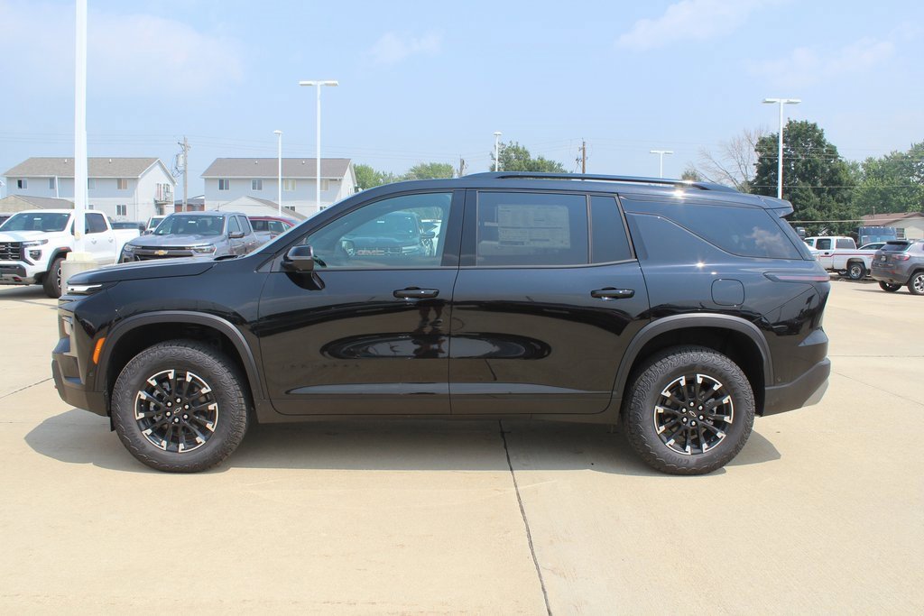 2025 Chevrolet Traverse Z71 photo 6