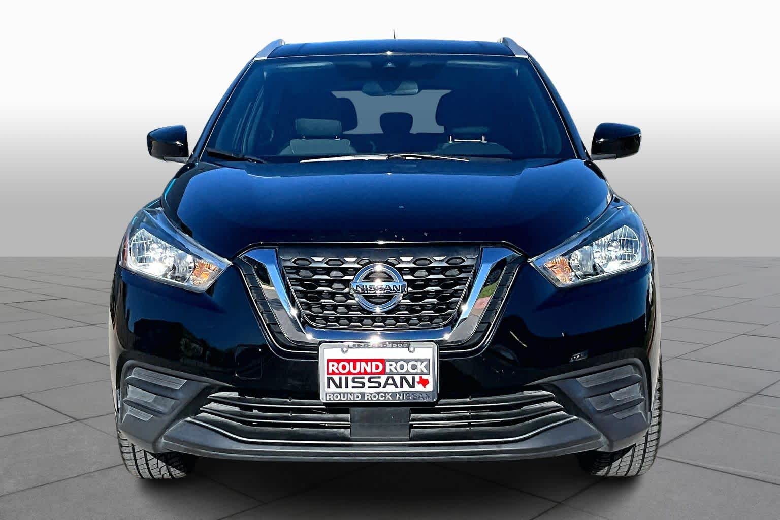 2020 Nissan Kicks SV photo 3