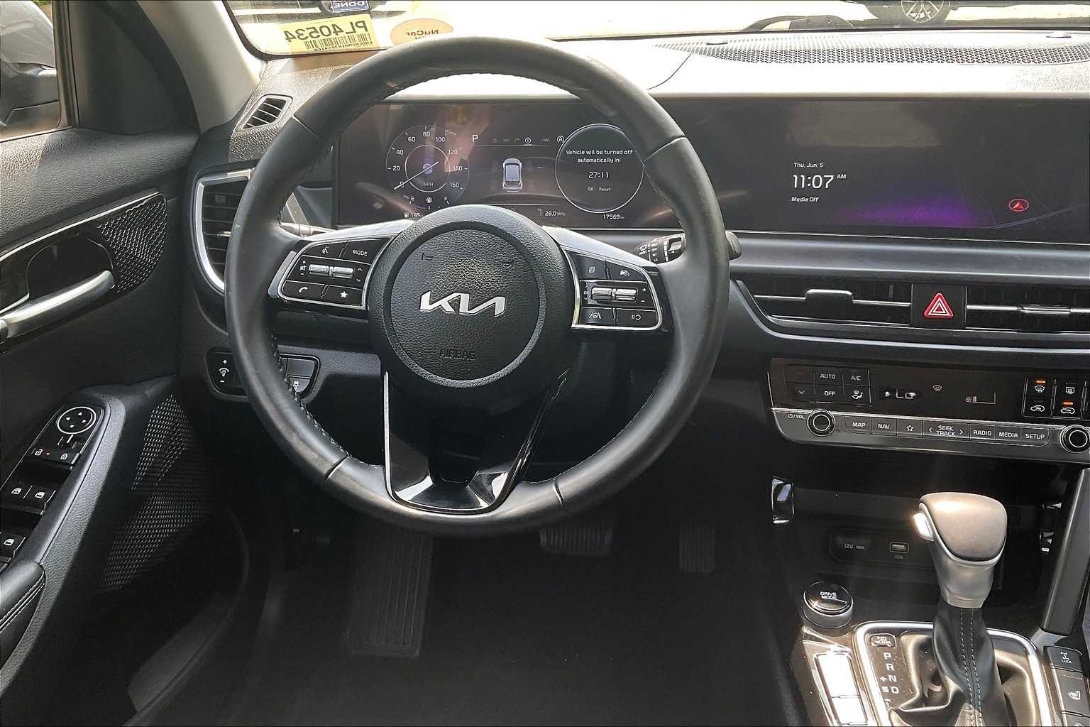 2024 Kia Seltos EX photo 16