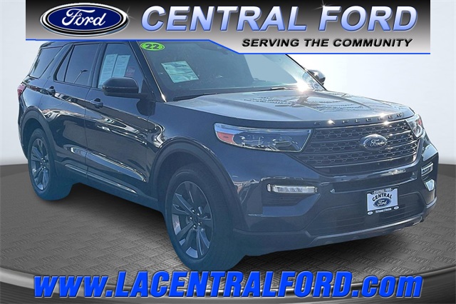 2022 Ford Explorer XLT's photo