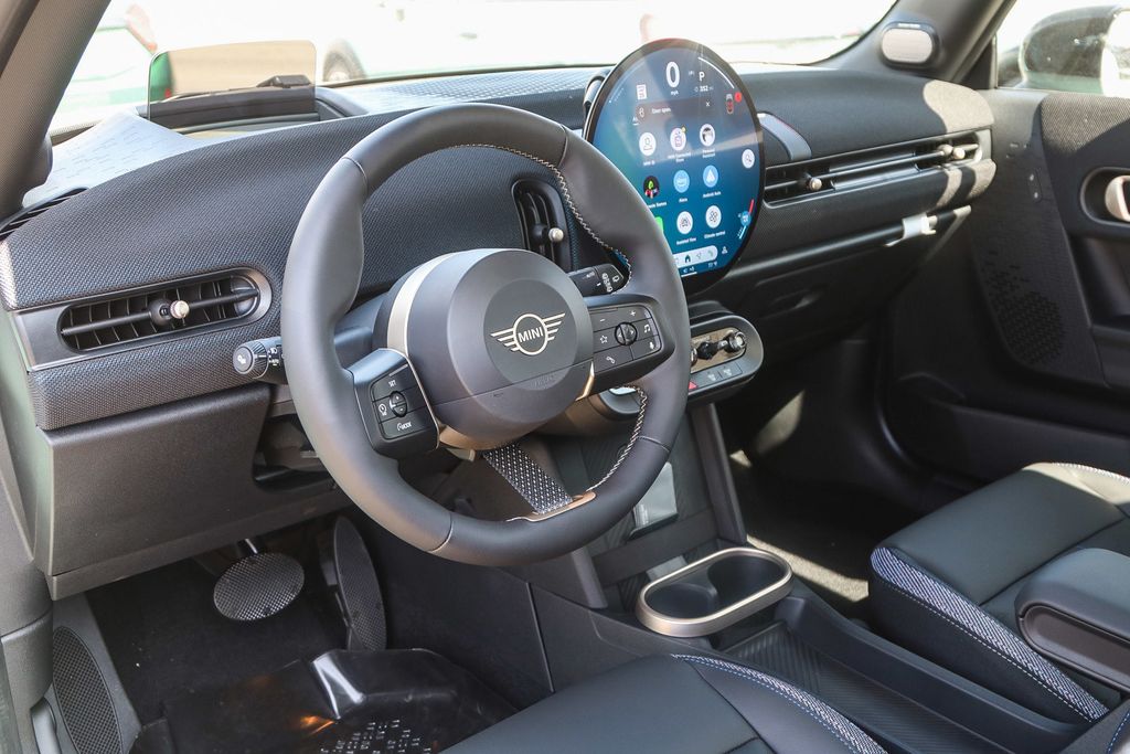 2026 Mini Cooper 2 Door Hardtop S Iconic photo 10