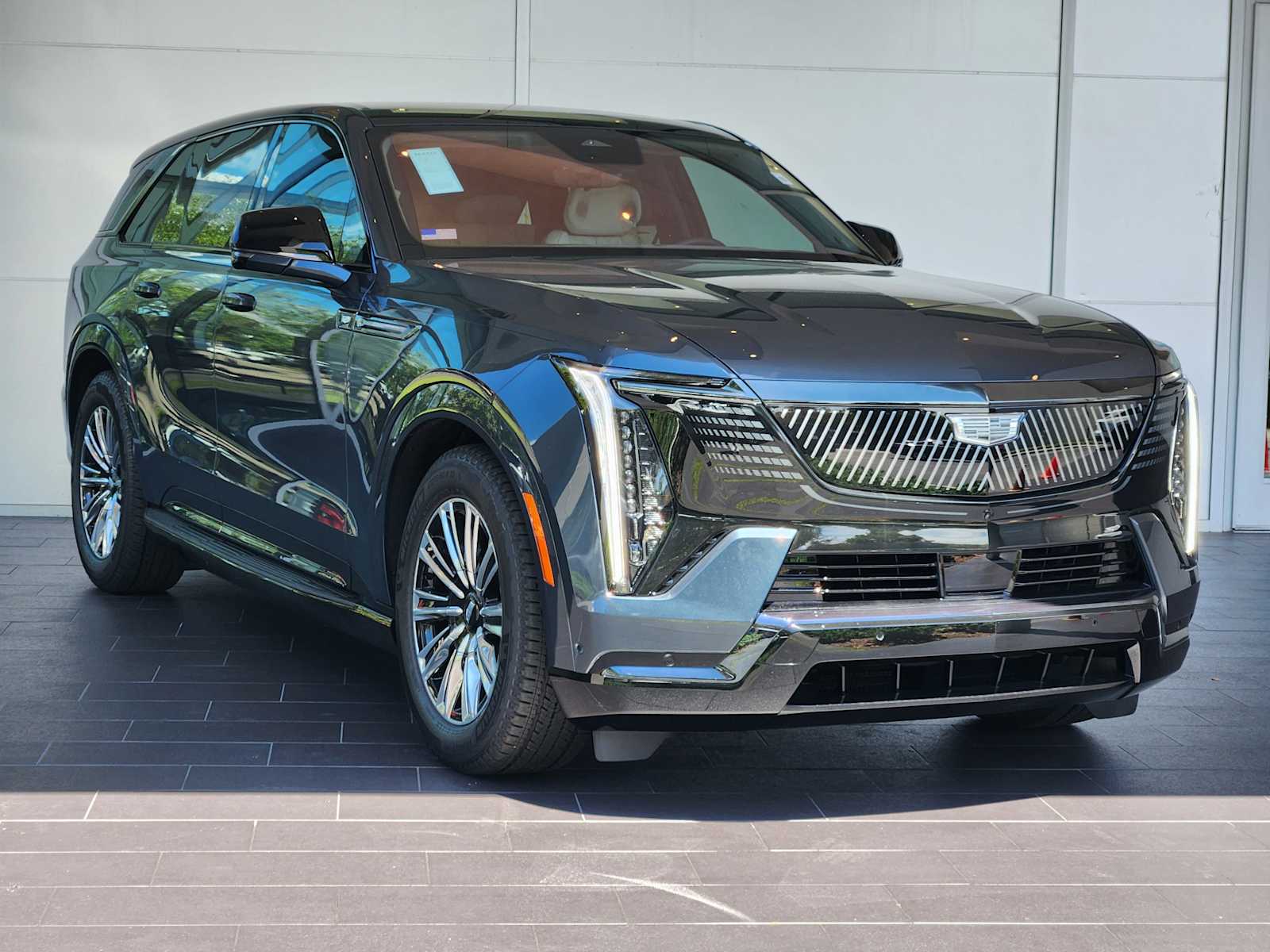 2026 Cadillac Escalade IQ Sport photo 2
