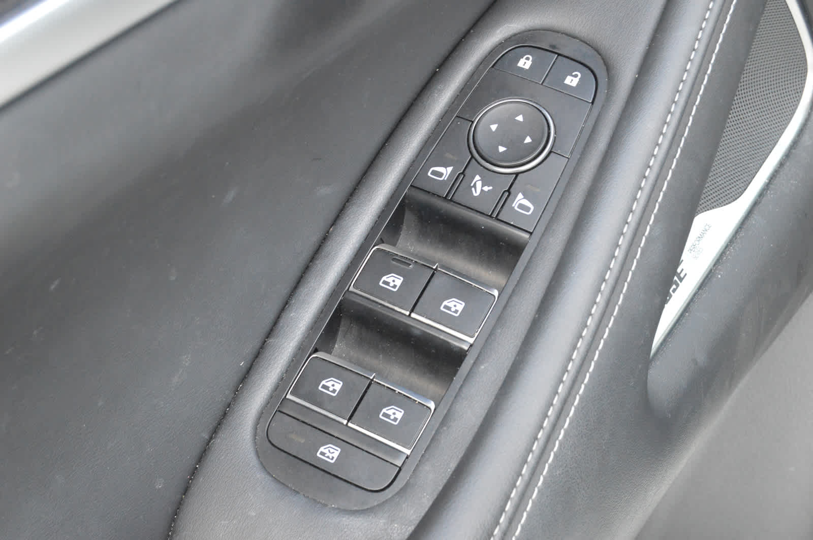 2023 Infiniti QX60 Sensory photo 15