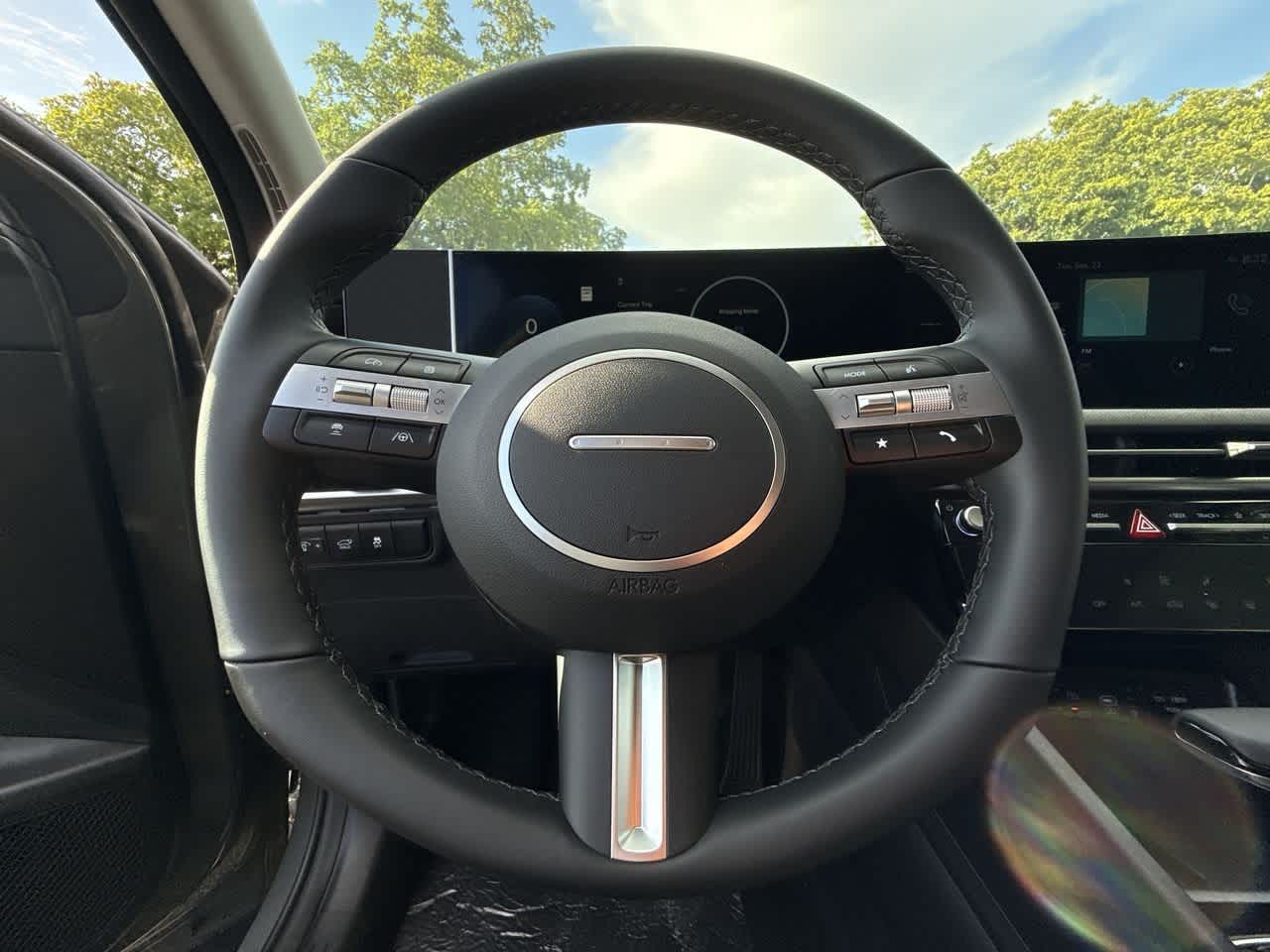 2025 Hyundai Tucson SEL Convenience photo 14