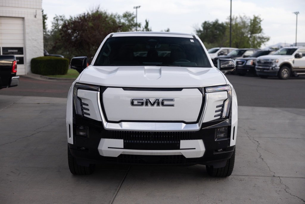 2025 Gmc Sierra EV Denali photo 4