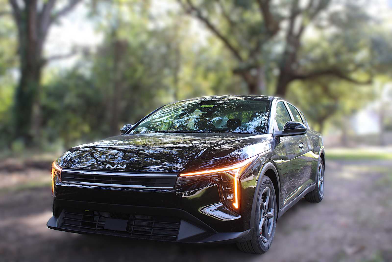 2025 Kia K4 LXS photo 2