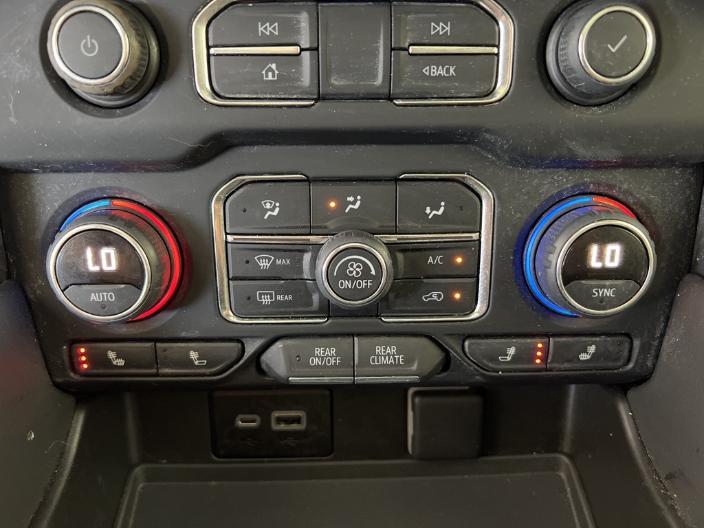 2022 Chevrolet Tahoe RST photo 18