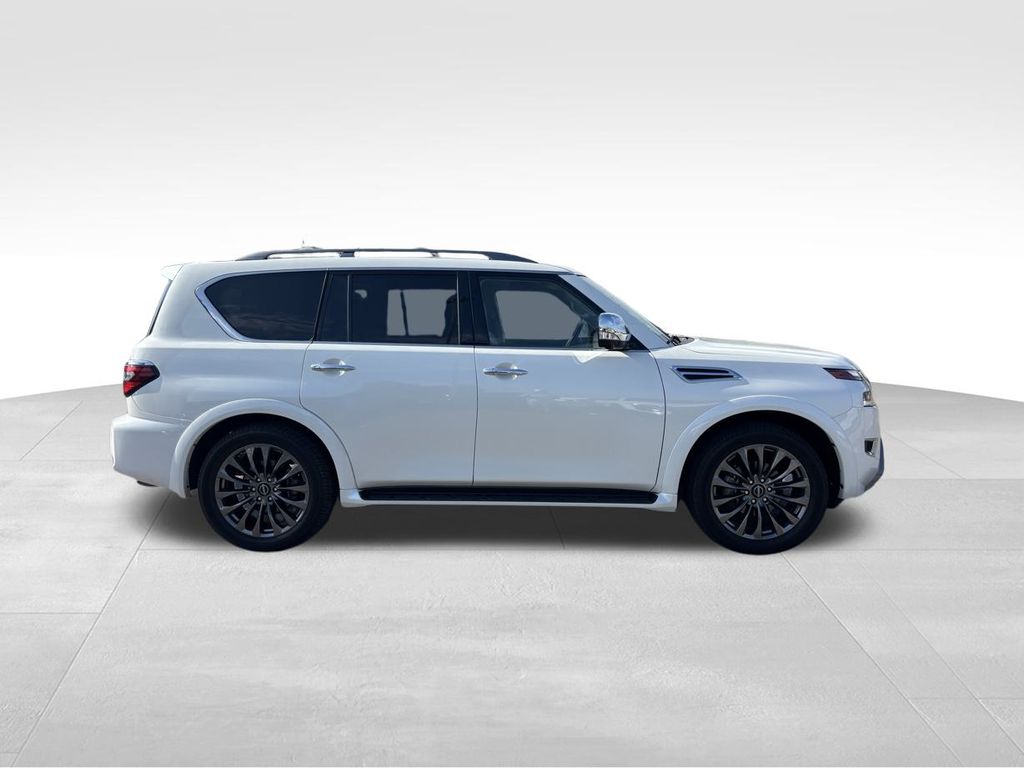 2024 Nissan Armada Platinum photo 2