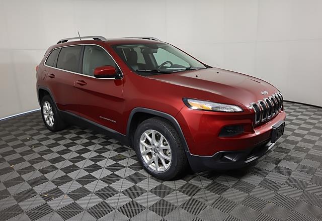 2014 Jeep Cherokee Latitude photo 2