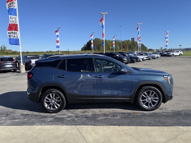 2024 Gmc Terrain SLT photo 4