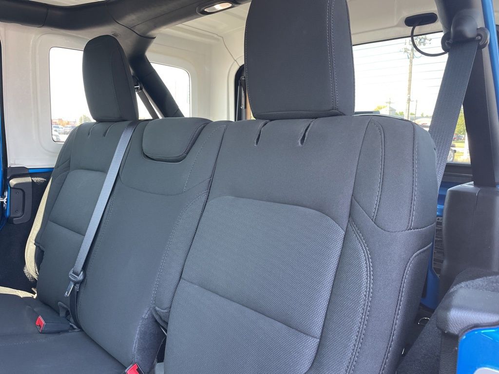 2021 Jeep Wrangler Unlimited Sport S photo 32
