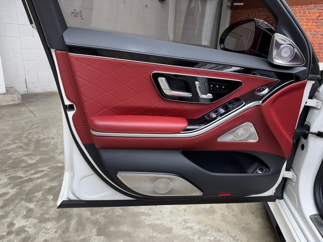 2022 Mercedes Benz S 580 4MATIC photo 10