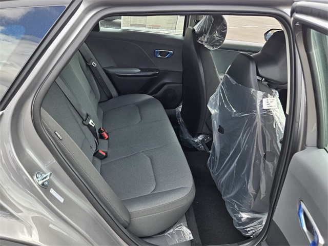 2025 Kia K4 LXS photo 11