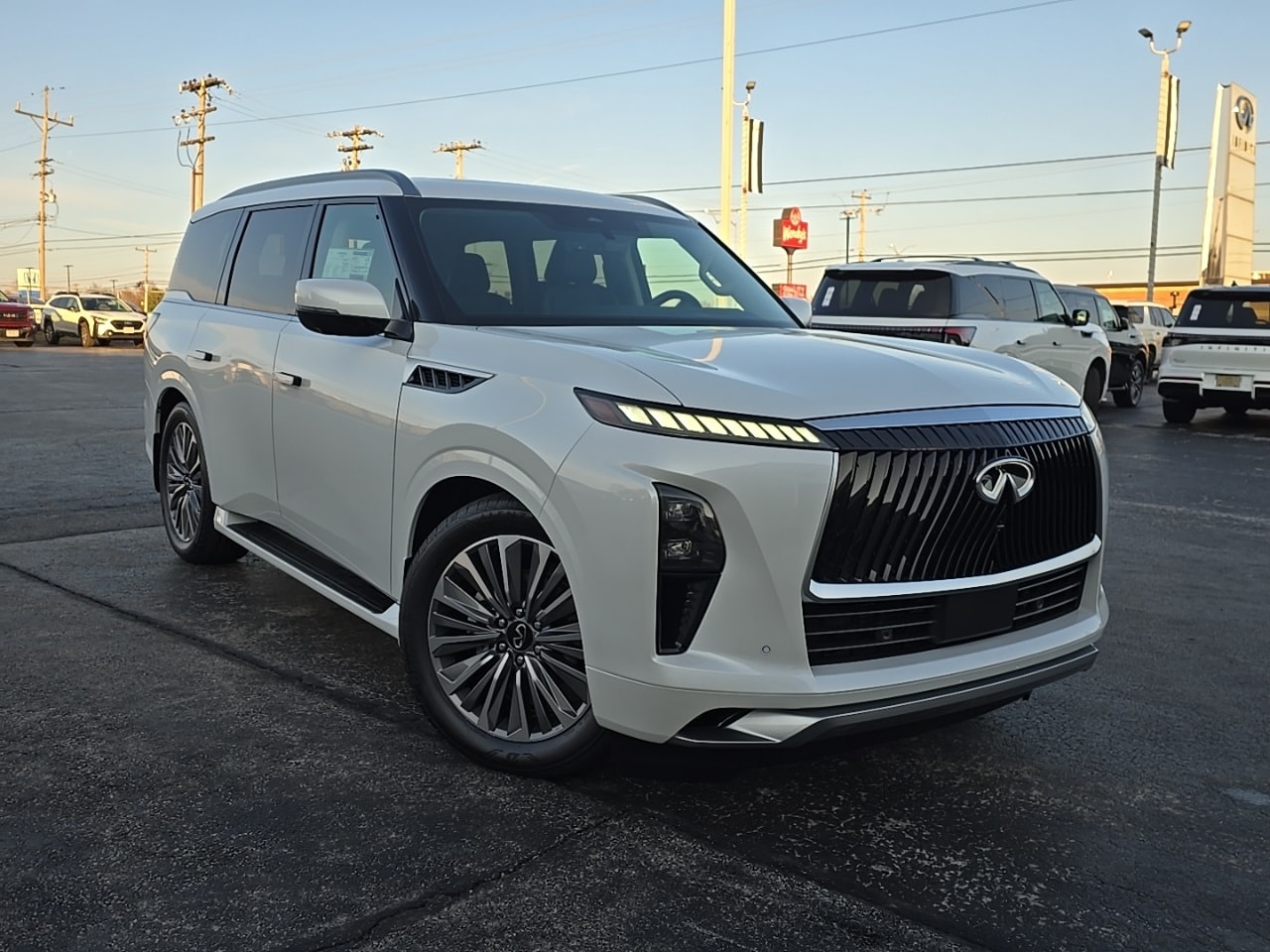 2026 INFINITI QX80 Luxe's photo