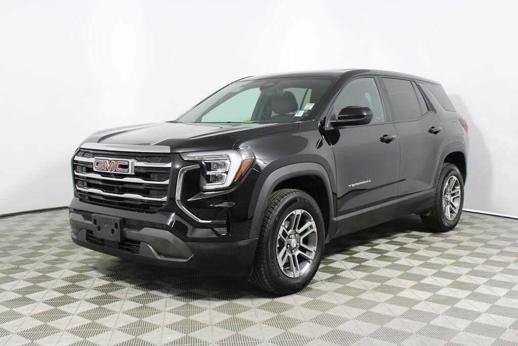 2025 GMC TERRAIN - Image 5