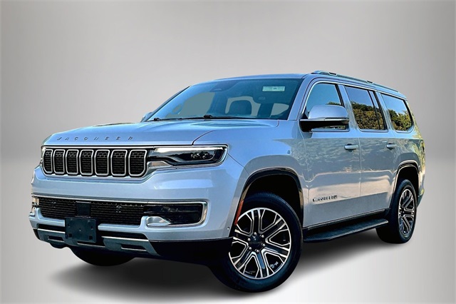 2022 Jeep Wagoneer Series III photo 2