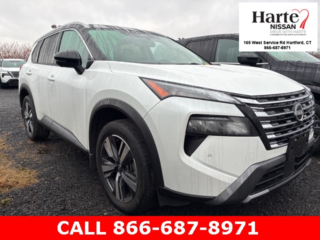 2024 Nissan Rogue SL photo 2