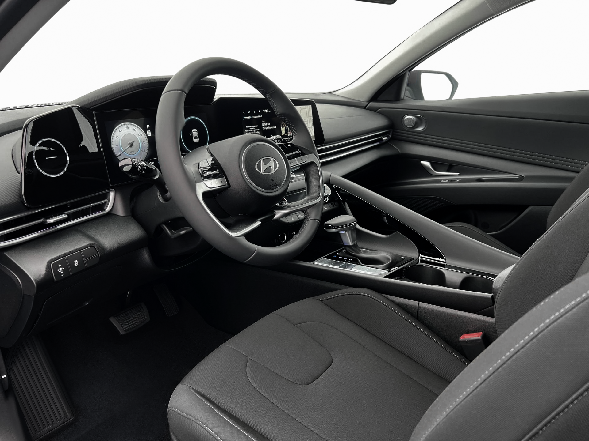 New 2025 Red Hyundai SEL Convenience image 14