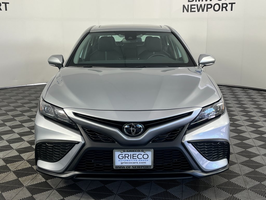 2024 Toyota Camry SE photo 5