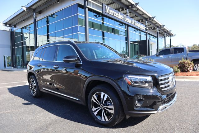 2025 Mercedes-Benz GLB Base's photo