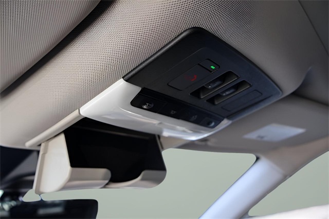 2022 Nissan Rogue SL photo 18