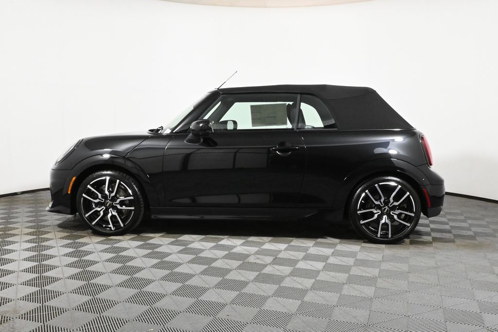 2026 Mini Cooper Convertible Iconic photo 2