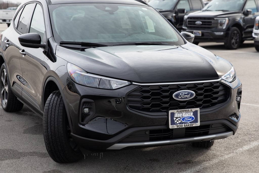 2025 Ford Escape ST-Line Select photo 3