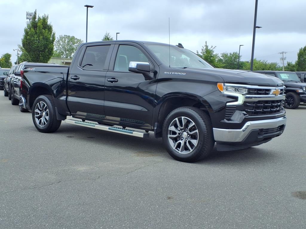 2022 Chevrolet Silverado 1500 LT photo 23