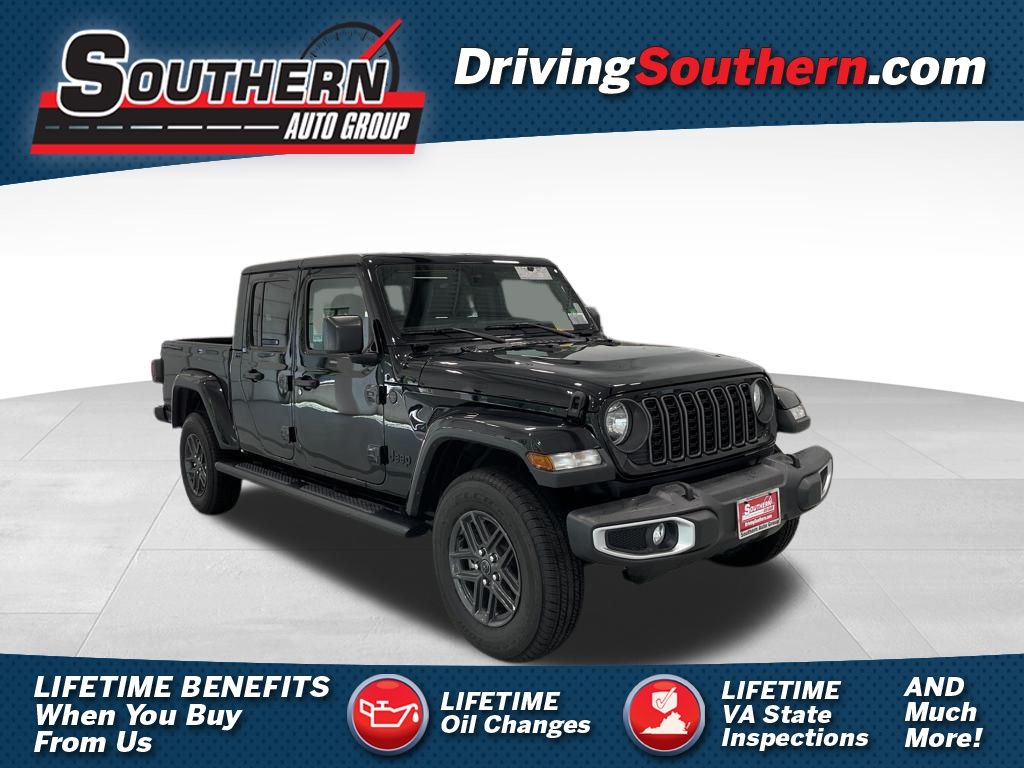 2024 Jeep Gladiator Sport photo 2