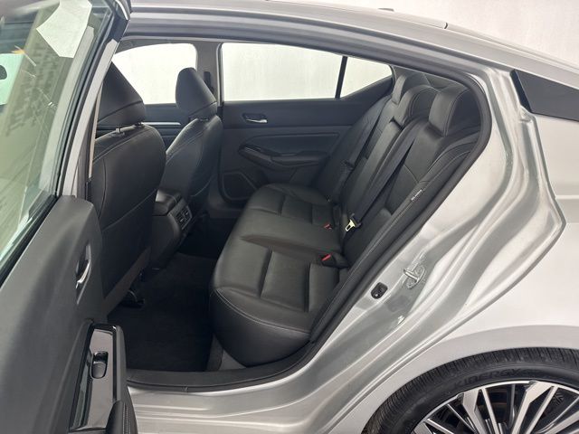 2023 Nissan Altima 2.5 SL photo 23