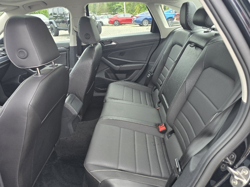 2024 Volkswagen Jetta 1.5T SE photo 12