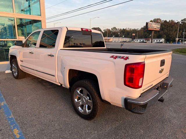 2018 Chevrolet Silverado 1500 LTZ photo 4