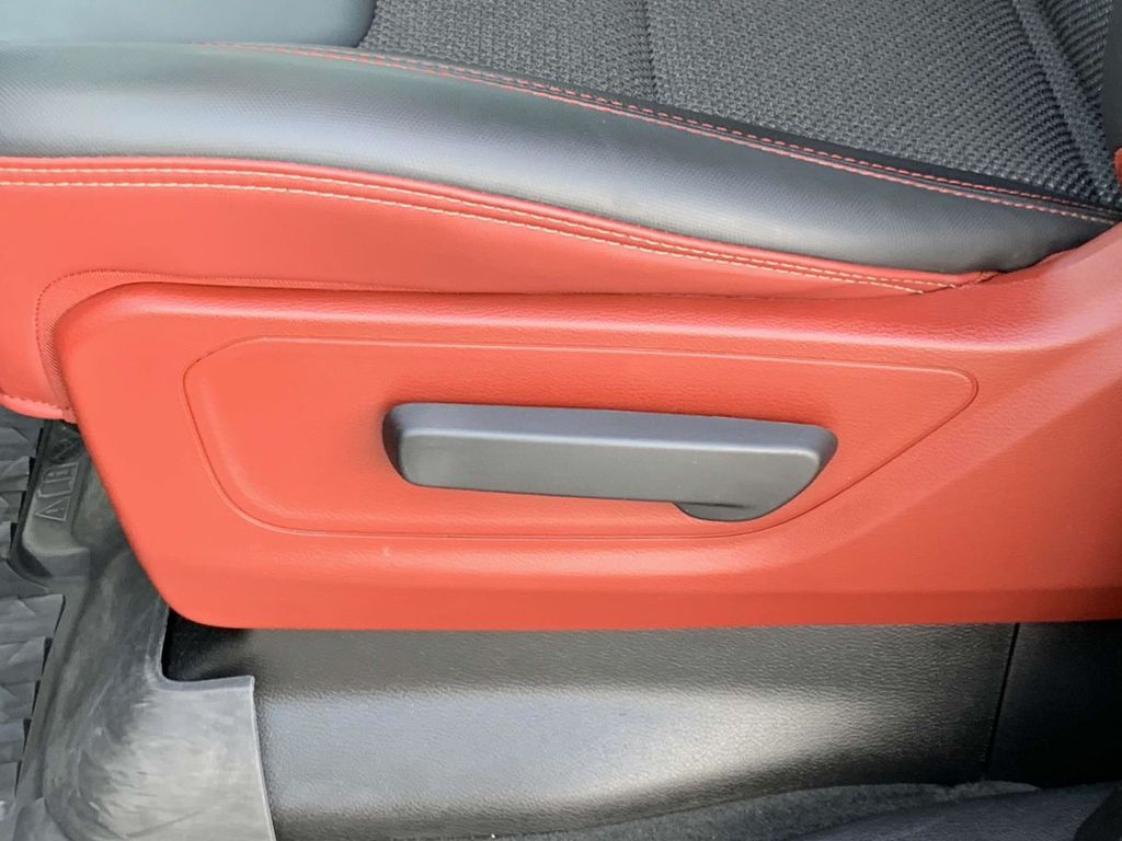 2024 Ram 1500 Rebel photo 24