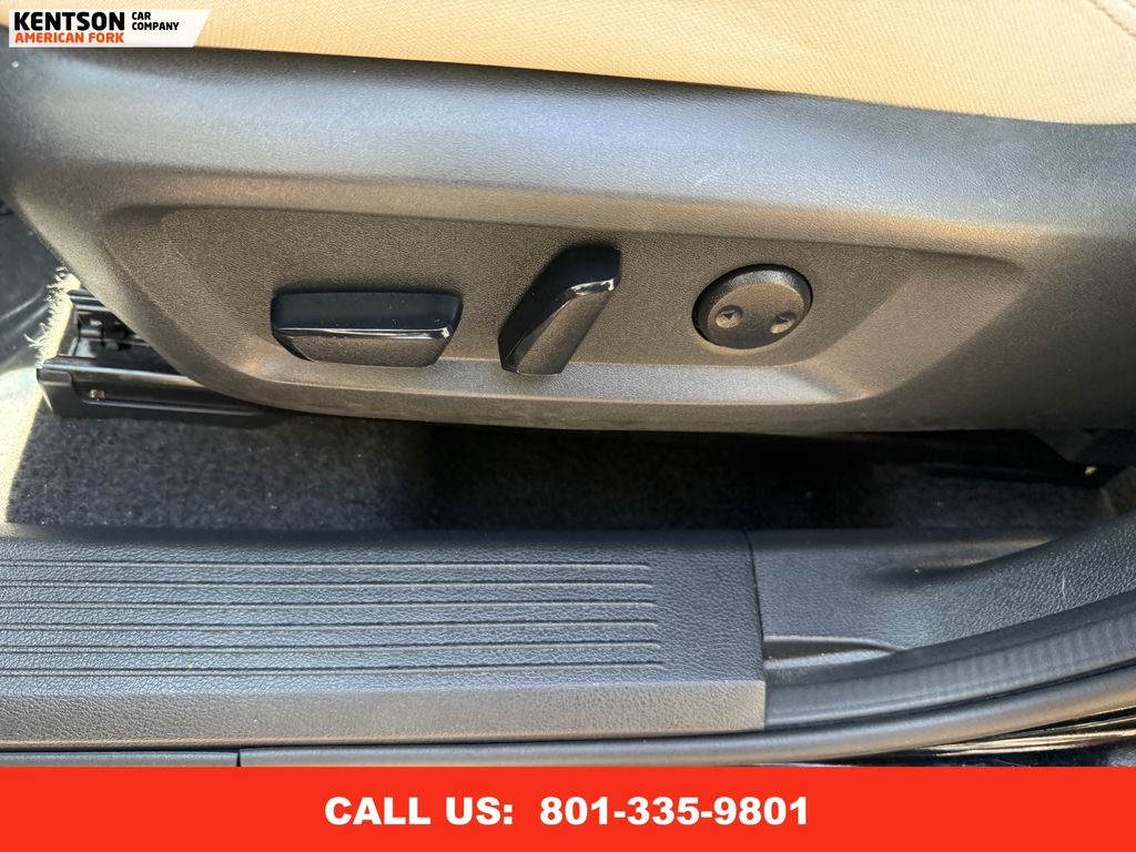 2024 Nissan Rogue SV photo 30
