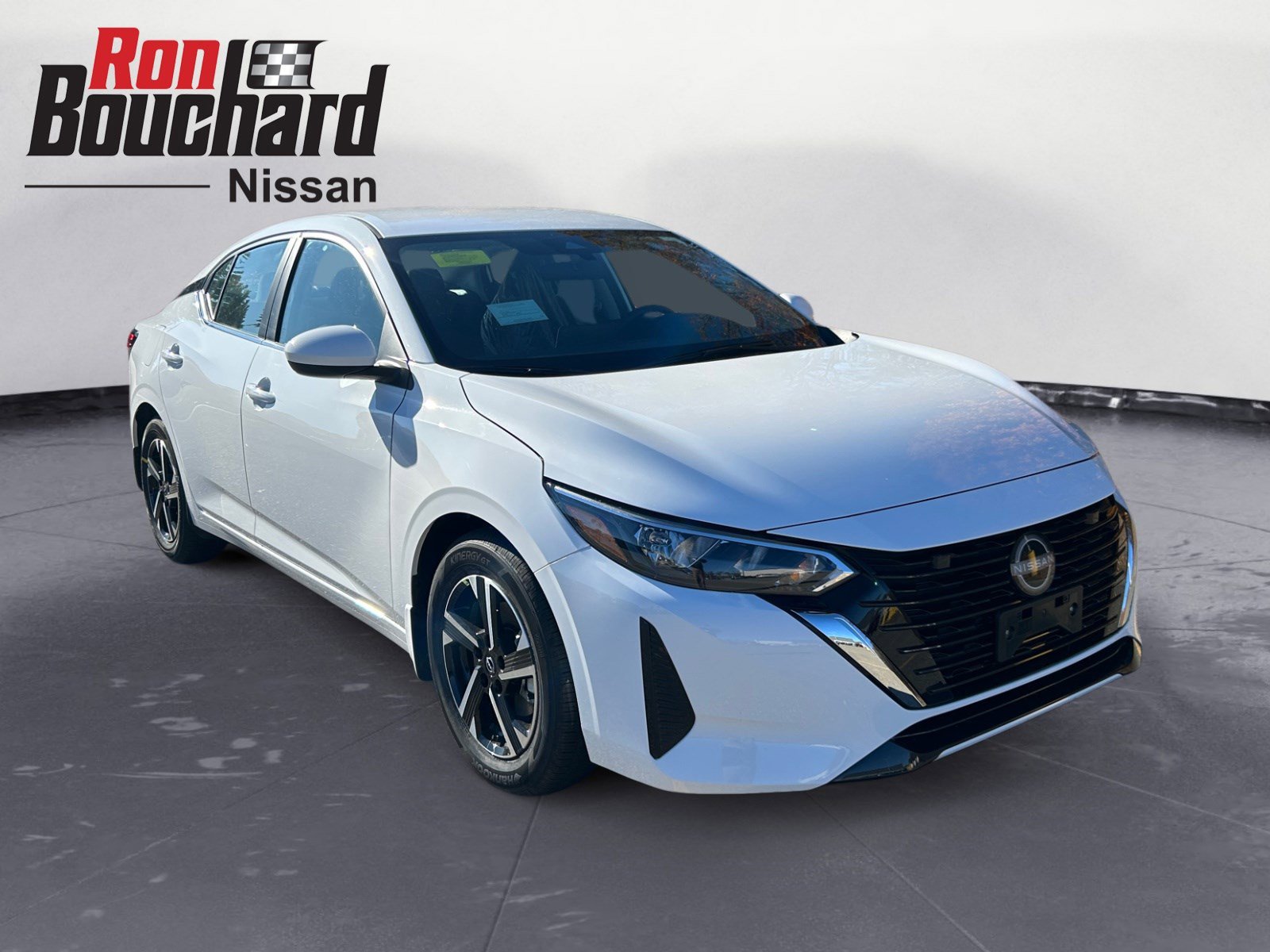 2025 Nissan Sentra SV's photo