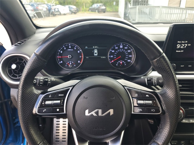 2023 Kia Forte GT-Line photo 18