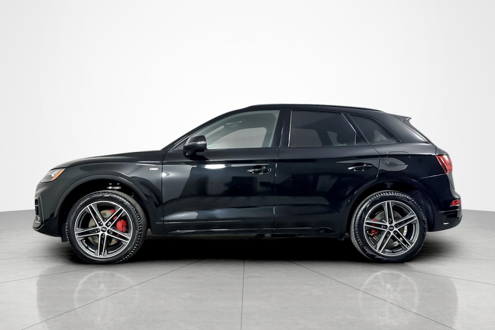 2024 Audi Q5 S line Premium Plus 55 TFSI photo 2